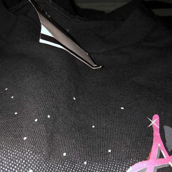 SOLD Brandy Al’s Burger Cropped Oversized Tee - Picture 2 of 4